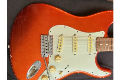 BENZVILLE GUITARS S-Type 60 Strat - candy apple red
